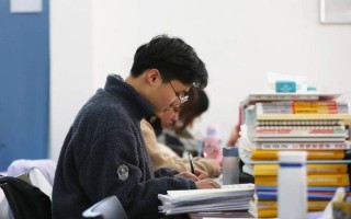 高中主要靠自学吗？想听听过来人的建议?(高中主要靠自学吗?想听听过来人的建议英语)