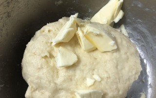 包含为什么猪油更适合米饭，黄油更适合面包？的词条