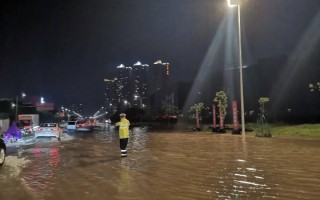 包含华北20日起迎今年来最强降雨，为何一到「七下八上」雨水就变多？暴雨天气如何避险？的词条