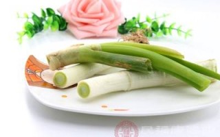 宝宝发烧咽喉炎吃什么好(宝宝发烧咽喉炎吃什么好呢)