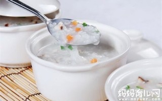 宝宝拉稀吃什么饮食(宝宝拉稀应该吃什么食物好)